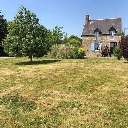 Jasmin With Seasonal Swimming Pool Vakantiehuis *