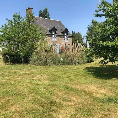 Jasmin With Seasonal Swimming Pool Le Mesnil-Gilbert