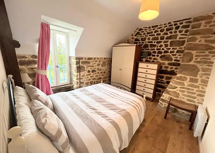 Jasmin With Seasonal Swimming Pool * Le Mesnil-Gilbert